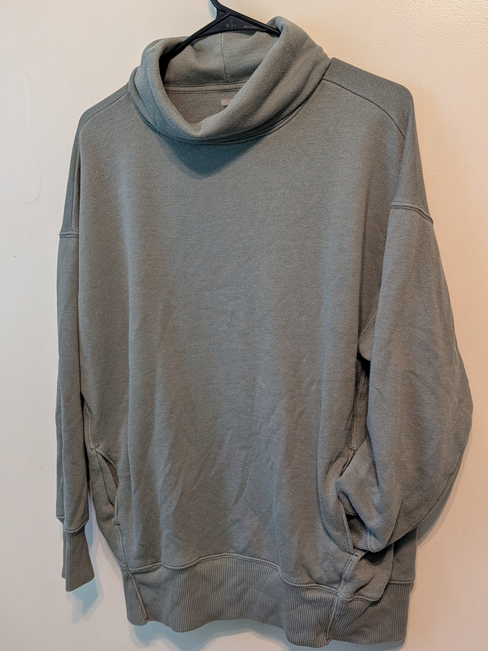 aerie Women's Cowl Turtleneck Sweater - Sage Green Pockets Oversized Small